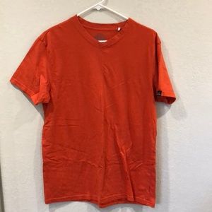 Men’s Burnt Orange Prana TShirt Medium